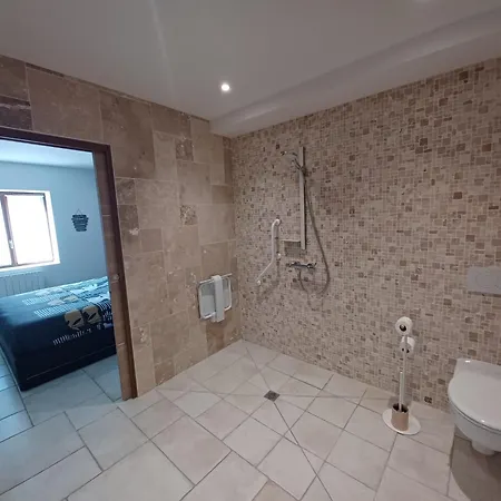 La Grange 3 étoiles - Maison D'hôte à 10 Min Des Plages Maison d'hôtes Thairé